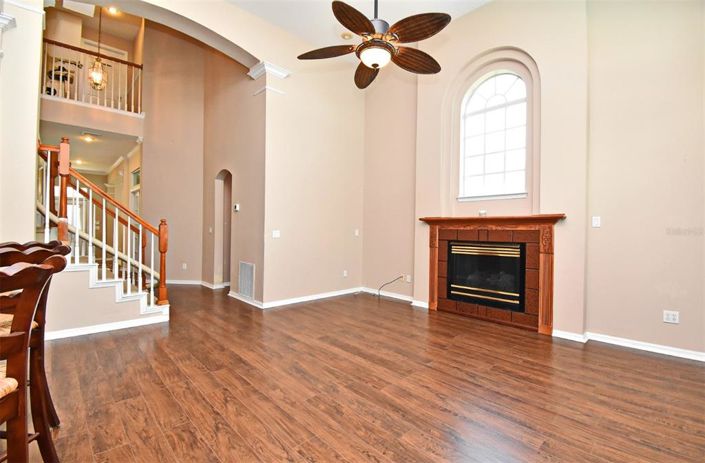 Image No.13-4 Bed Property for sale