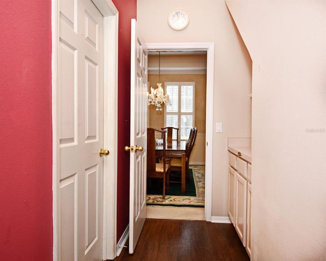 Image No.18-4 Bed Property for sale