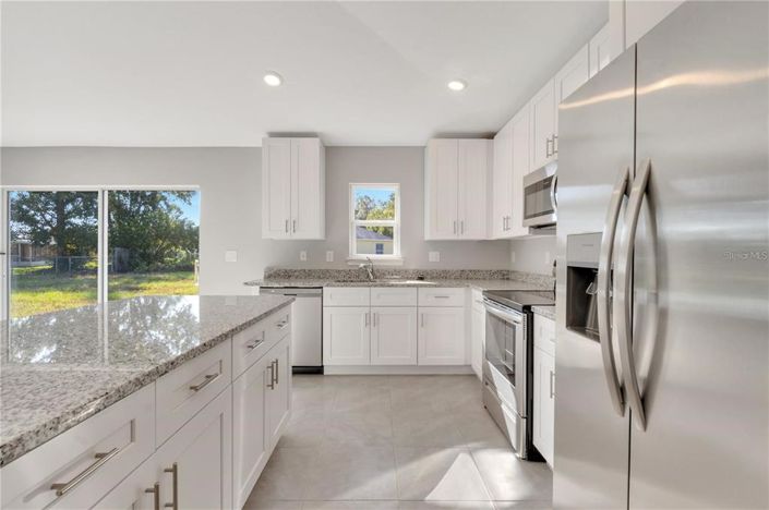 Image No.9-4 Bed Property for sale