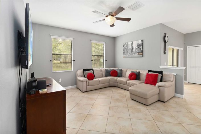 Image No.16-4 Bed Property for sale