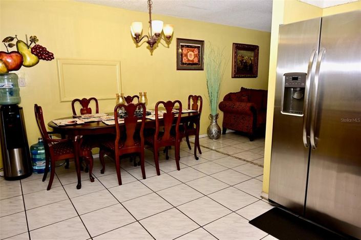 Image No.10-4 Bed Property for sale