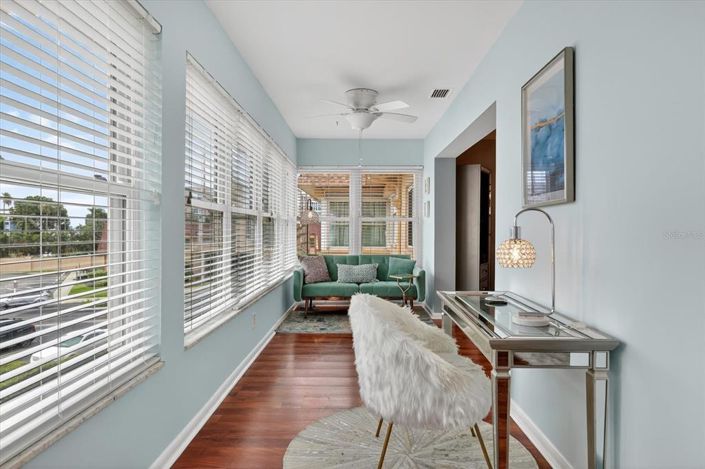 Image No.7-2 Bed Property for sale