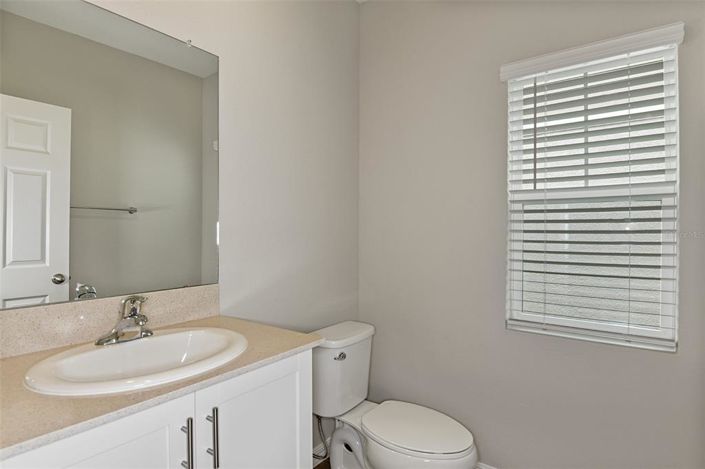 Image No.14-6 Bed Property for sale