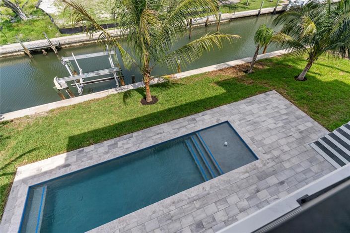 Image No.20-4 Bed Property for sale