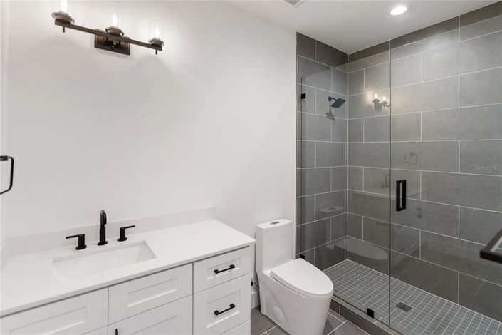 Image No.55-4 Bed Property for sale