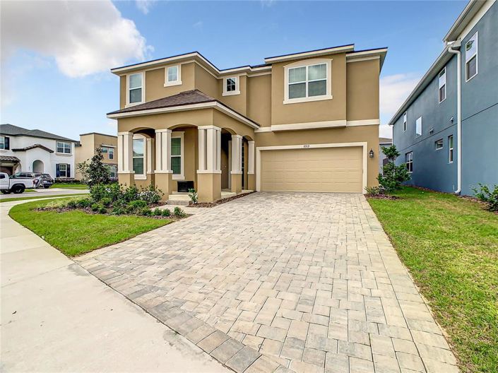 Image No.13-10 Bed Property for sale