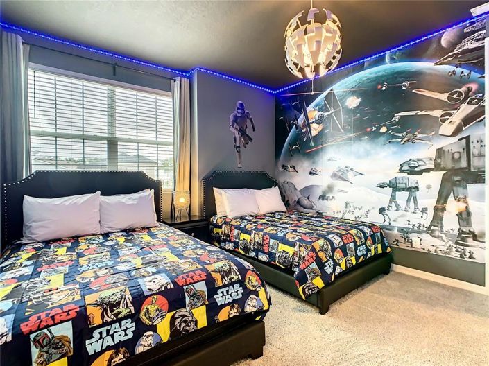 Image No.9-10 Bed Property for sale