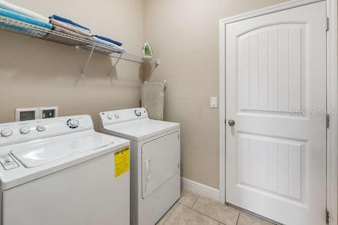 Image No.33-6 Bed Property for sale