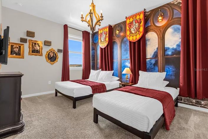 Image No.15-9 Bed Property for sale