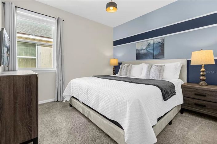 Image No.26-9 Bed Property for sale