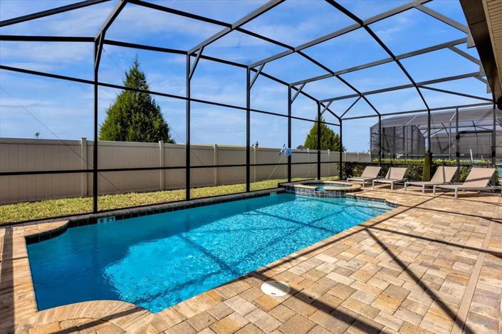 Image No.44-9 Bed Property for sale