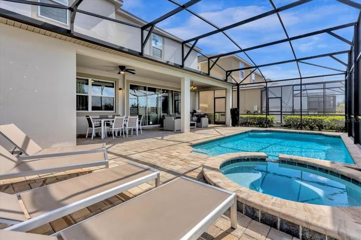 Image No.45-9 Bed Property for sale