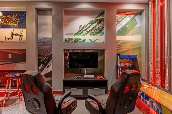 Image No.51-9 Bed Property for sale