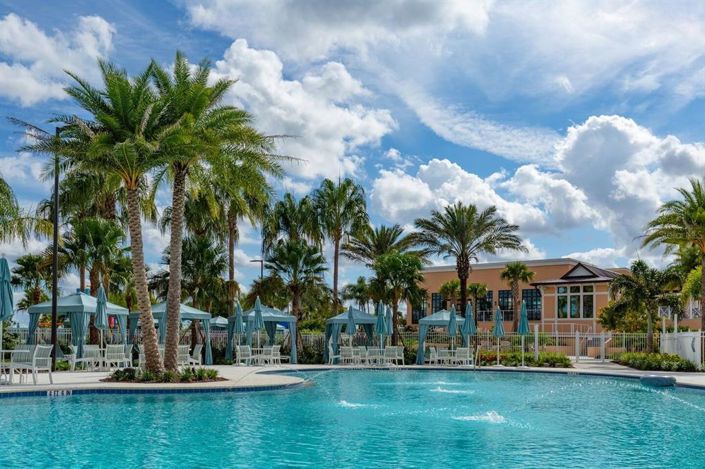 Image No.55-9 Bed Property for sale