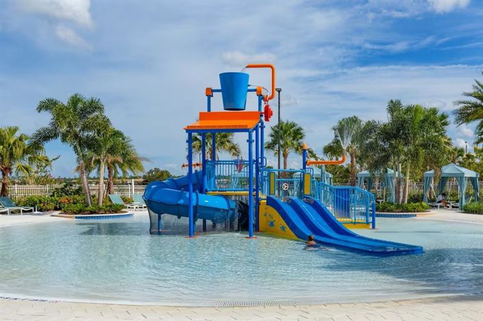 Image No.56-9 Bed Property for sale