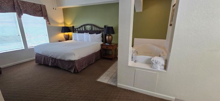 Image No.7-3 Bed Property for sale