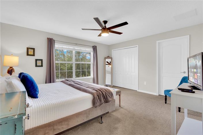 Image No.11-4 Bed Townhouse for sale