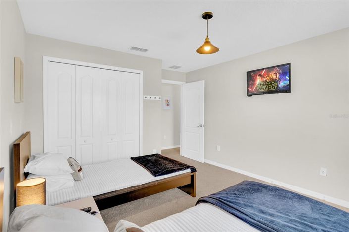 Image No.15-4 Bed Townhouse for sale