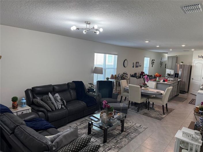 Image No.11-4 Bed Property for sale