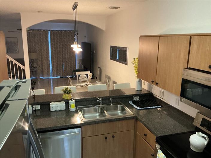 Image No.9-3 Bed Townhouse for sale