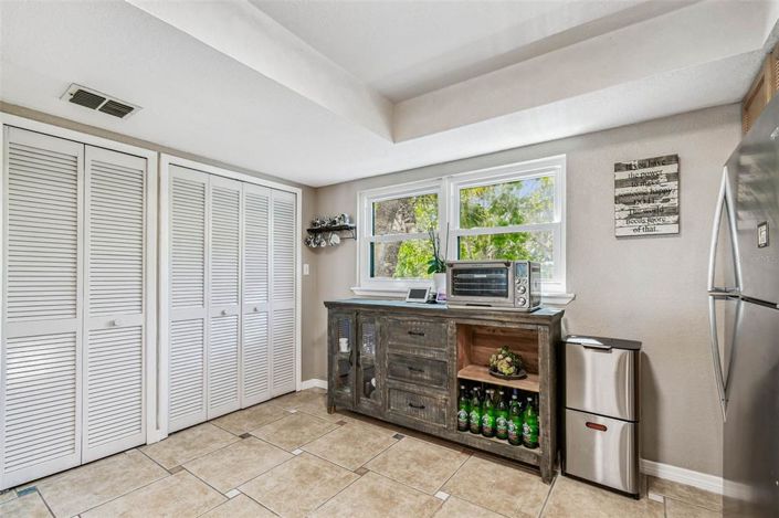 Image No.15-2 Bed Property for sale