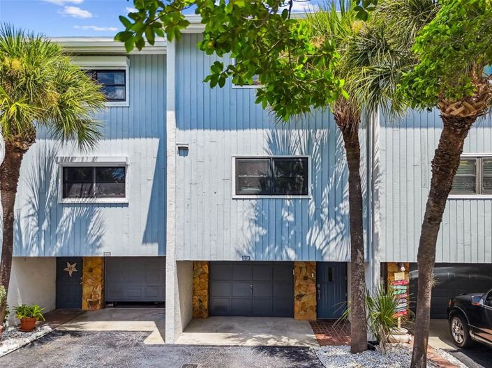 Image No.2-2 Bed Property for sale