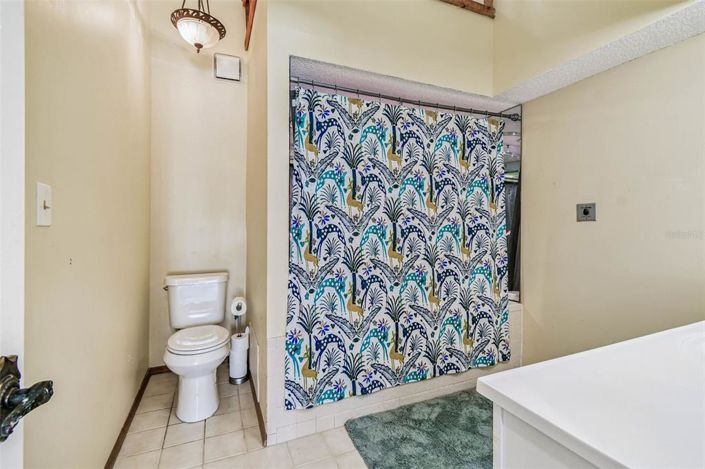 Image No.22-2 Bed Property for sale