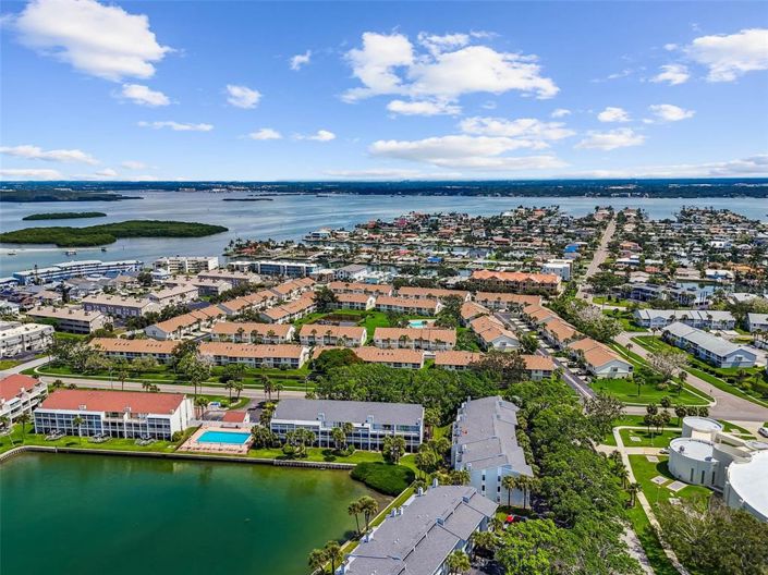 Image No.42-2 Bed Property for sale