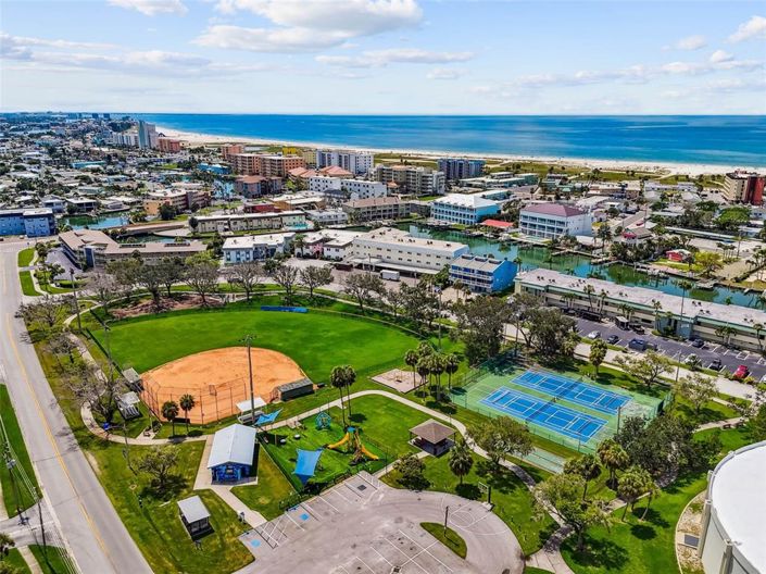 Image No.45-2 Bed Property for sale