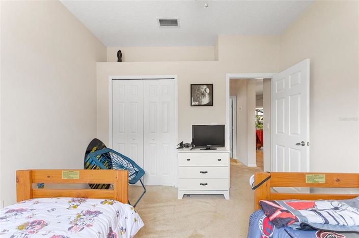 Image No.15-4 Bed Property for sale