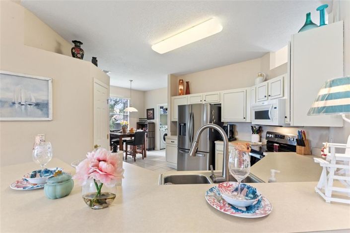 Image No.21-4 Bed Property for sale