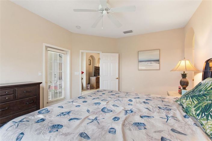 Image No.32-4 Bed Property for sale