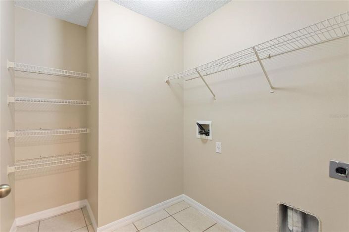 Image No.20-4 Bed Property for sale