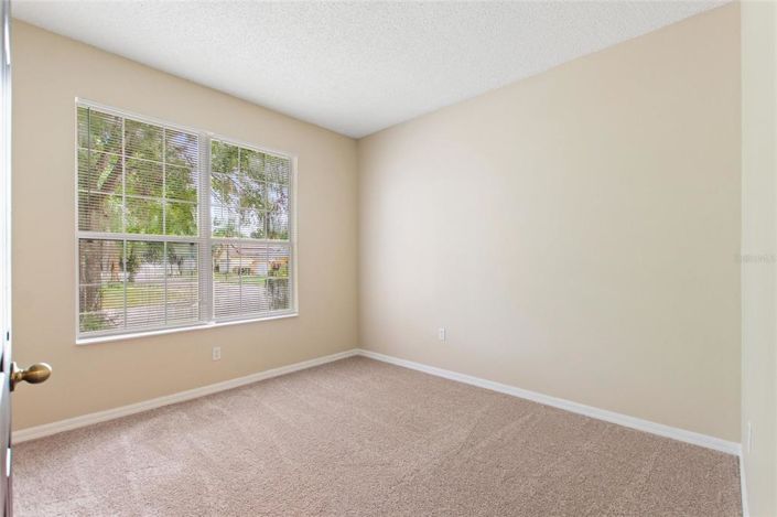 Image No.28-4 Bed Property for sale