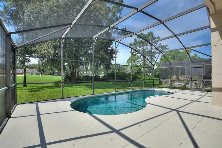 Image No.4-4 Bed Property for sale