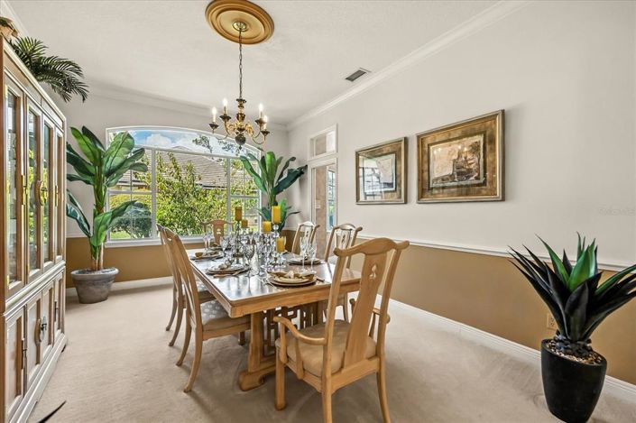 Image No.19-4 Bed Property for sale