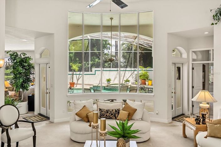 Image No.3-4 Bed Property for sale