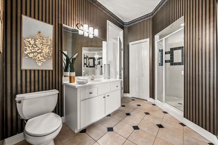 Image No.49-4 Bed Property for sale