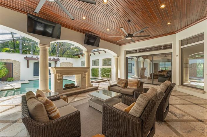 Image No.36-3 Bed Property for sale