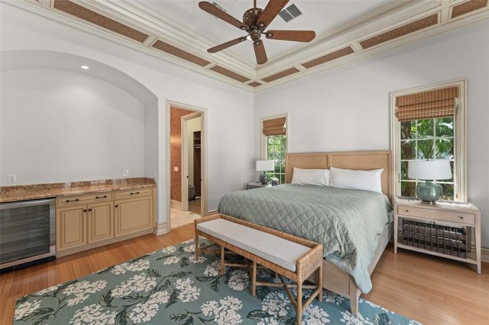 Image No.45-3 Bed Property for sale