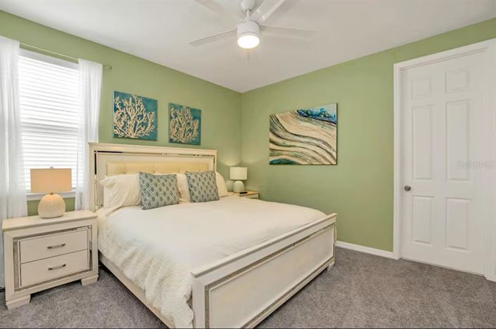 Image No.23-9 Bed Property for sale