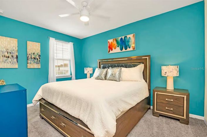 Image No.28-9 Bed Property for sale