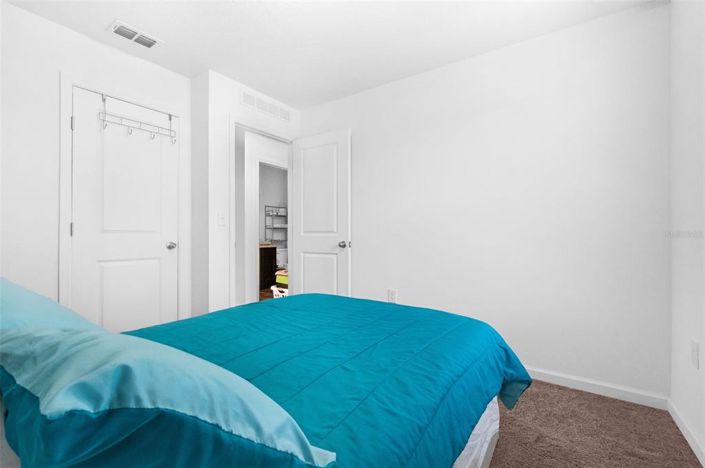 Image No.13-3 Bed Townhouse for sale