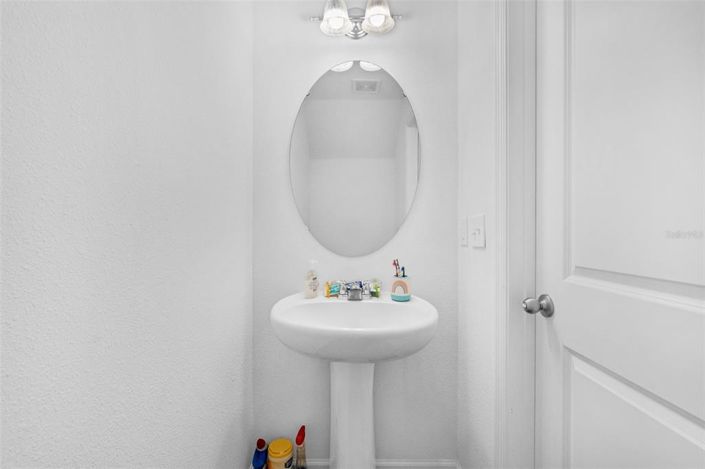 Image No.20-3 Bed Townhouse for sale