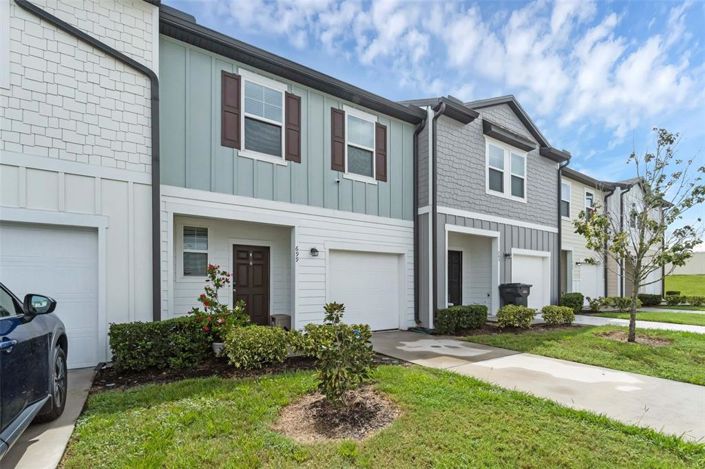 Image No.26-3 Bed Townhouse for sale