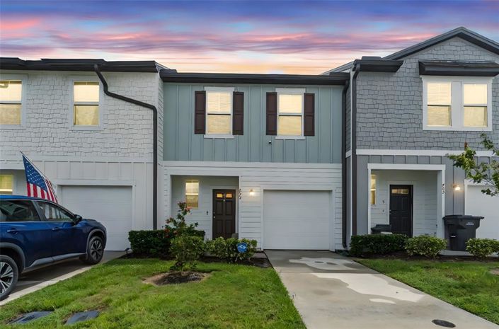 Image No.27-3 Bed Townhouse for sale