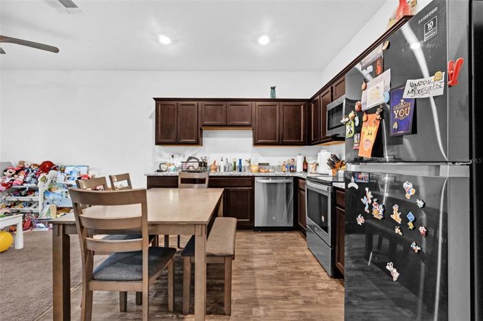 Image No.6-3 Bed Townhouse for sale