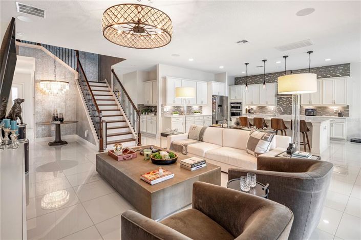 Image No.14-6 Bed Property for sale