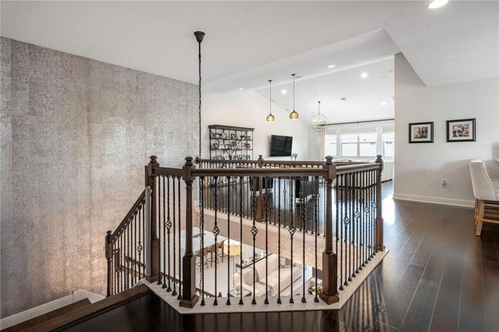 Image No.52-6 Bed Property for sale