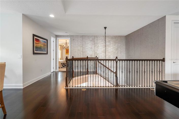 Image No.54-6 Bed Property for sale